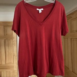 Forever 21 v neck short sleeve tee